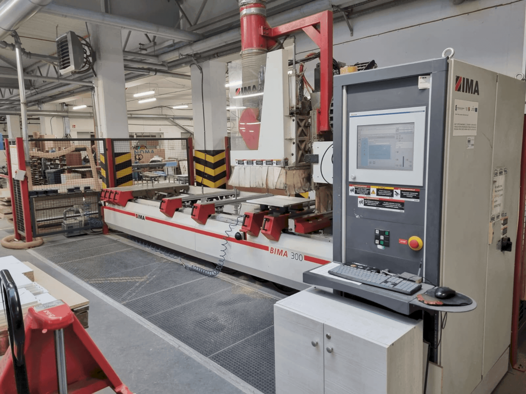 Makine  IMA BIMA 300 - Önden görünüm