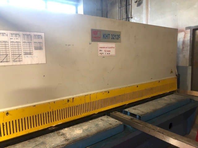 Makine  KNUTH KHT 3212 F - Önden görünüm