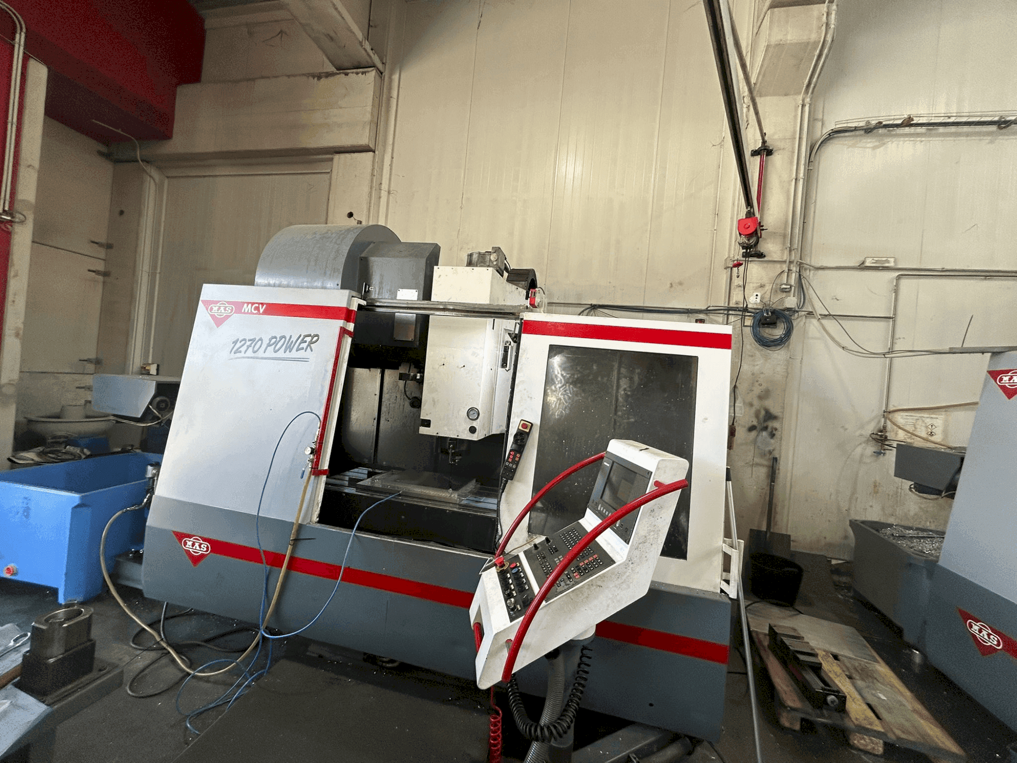 Makine  KOVOSVIT MAS MCV 1270 - Önden görünüm