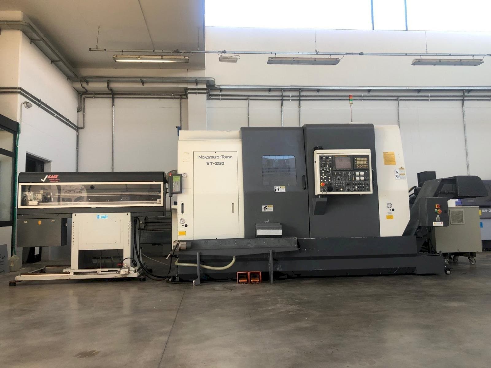 Makine  NAKAMURA-TOME WT-250 MMY - Önden görünüm