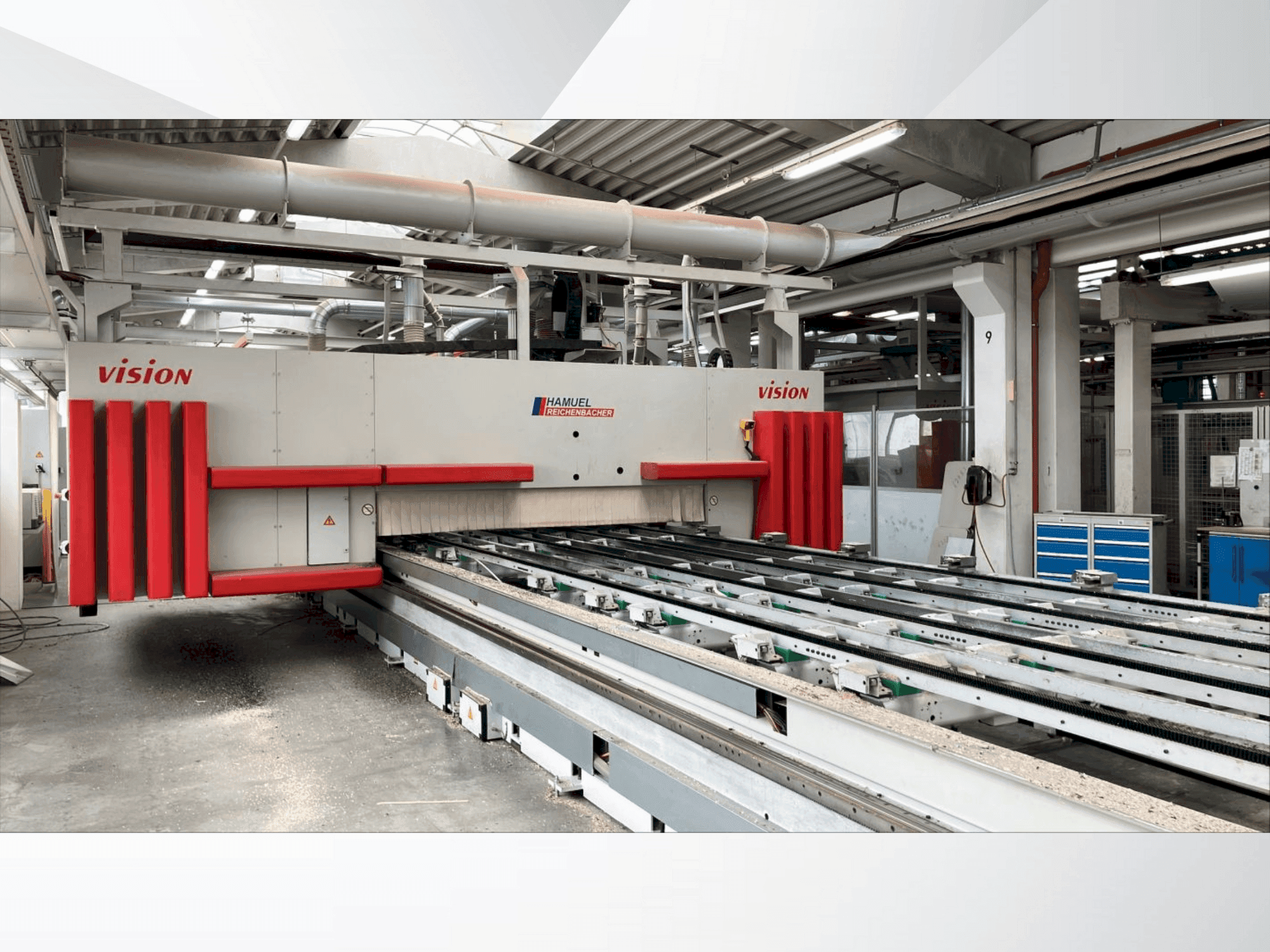 Makine Hamuel Reichenbacher VISION III-TT-L - Önden görünüm