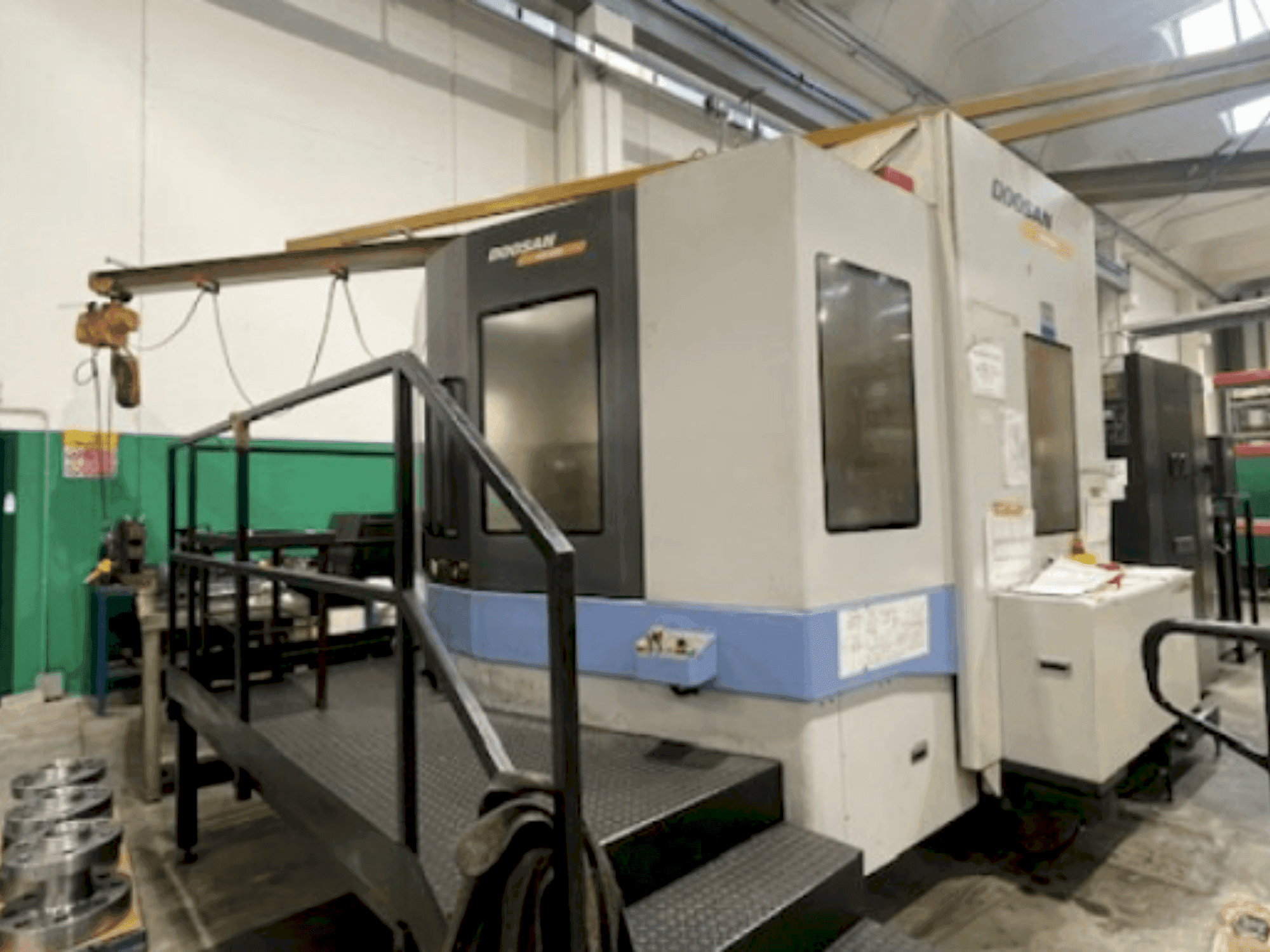 Makine  DOOSAN HM 800 (2008) - Önden görünüm