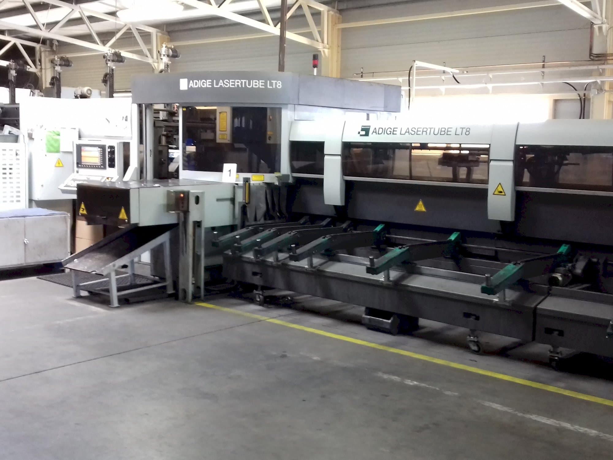 Makine  ADIGE LT 8 - Önden görünüm