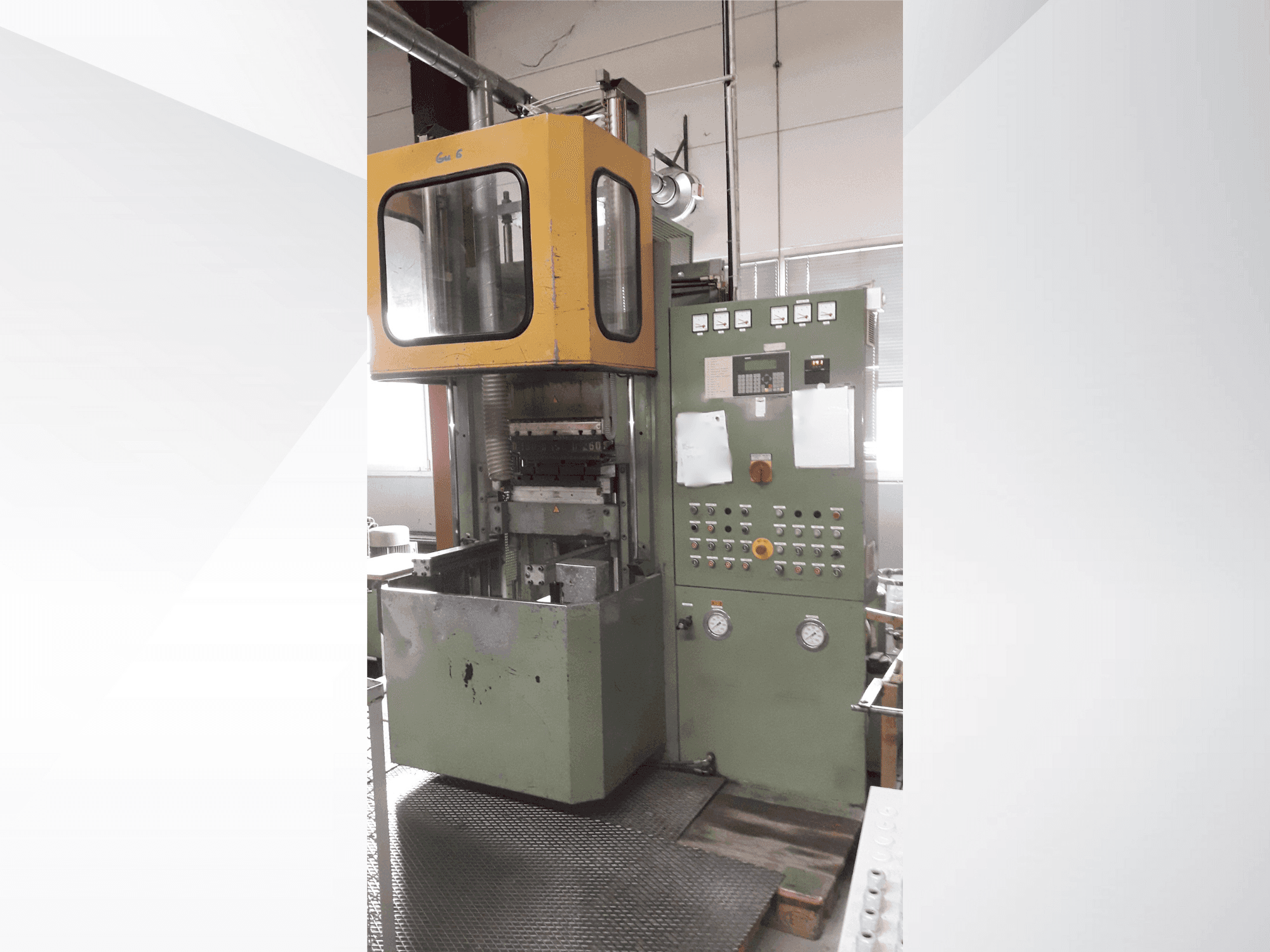 Makine  WICKERT WKP 2560/5/5 - Önden görünüm