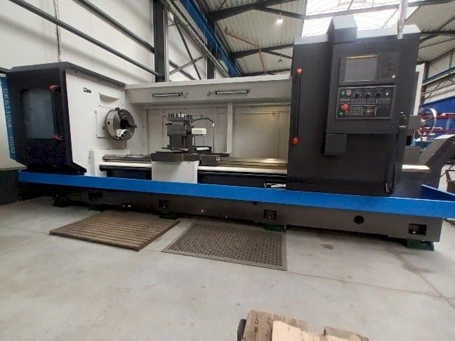 Makine  Ningbo Oturn CK61100E-3000 - Önden görünüm