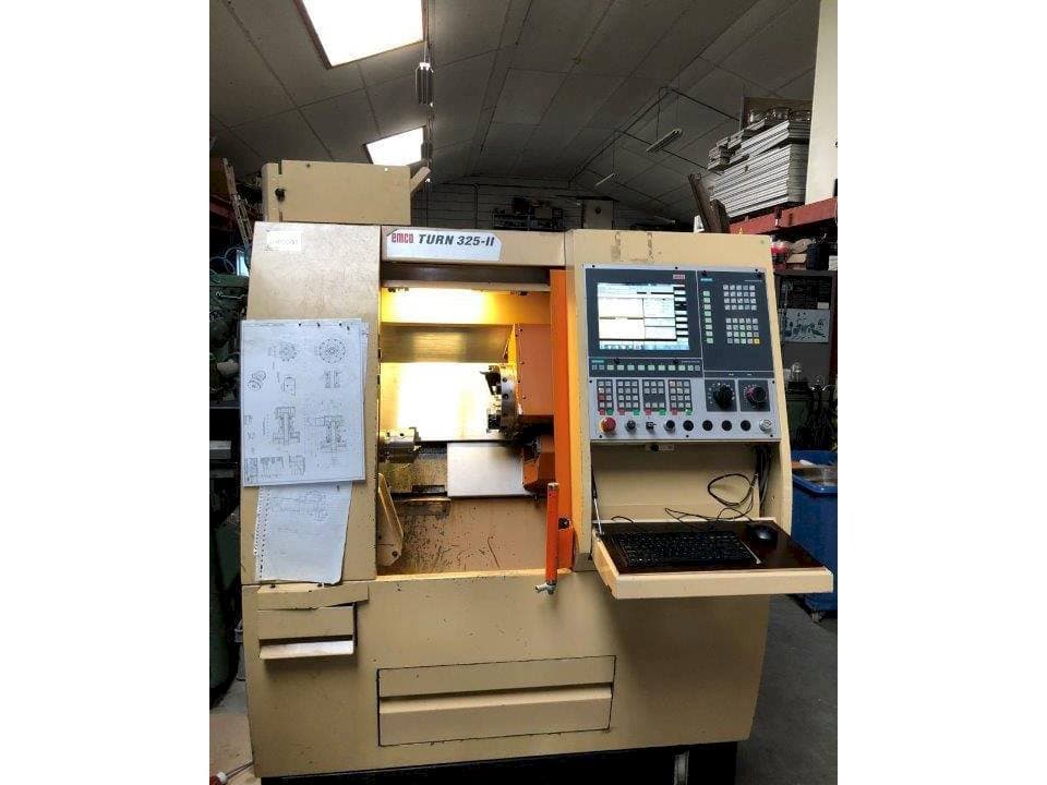 Makine  EMCO TURN 325-II - Önden görünüm