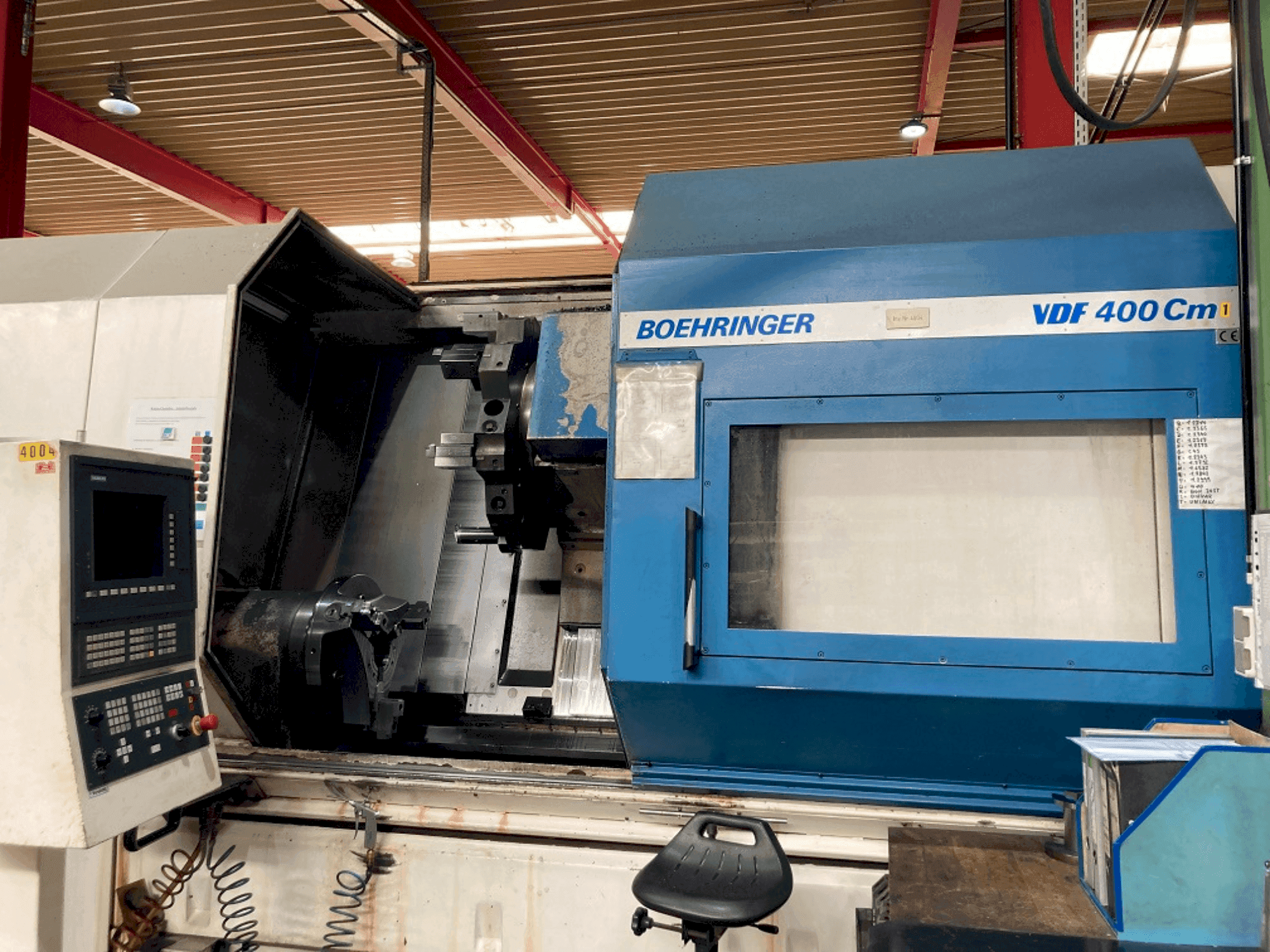 Makine  BOEHRINGER C400 - Önden görünüm