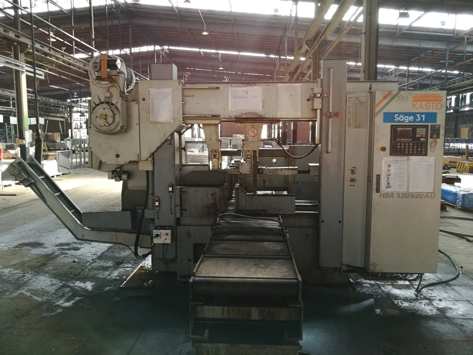 Makine  KASTO - Önden görünüm HBA 520/620 AU