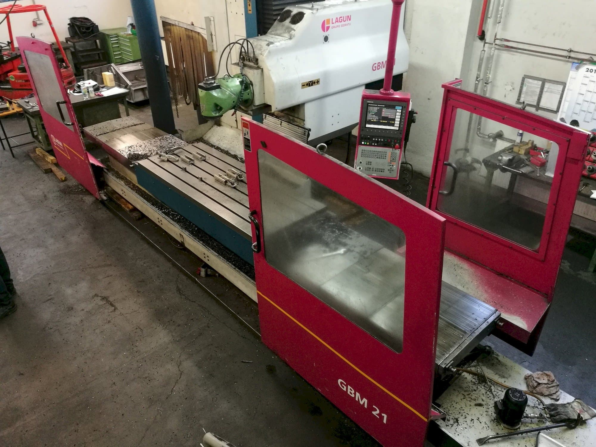 Makine  LAGUN GBM 21 - Önden görünüm