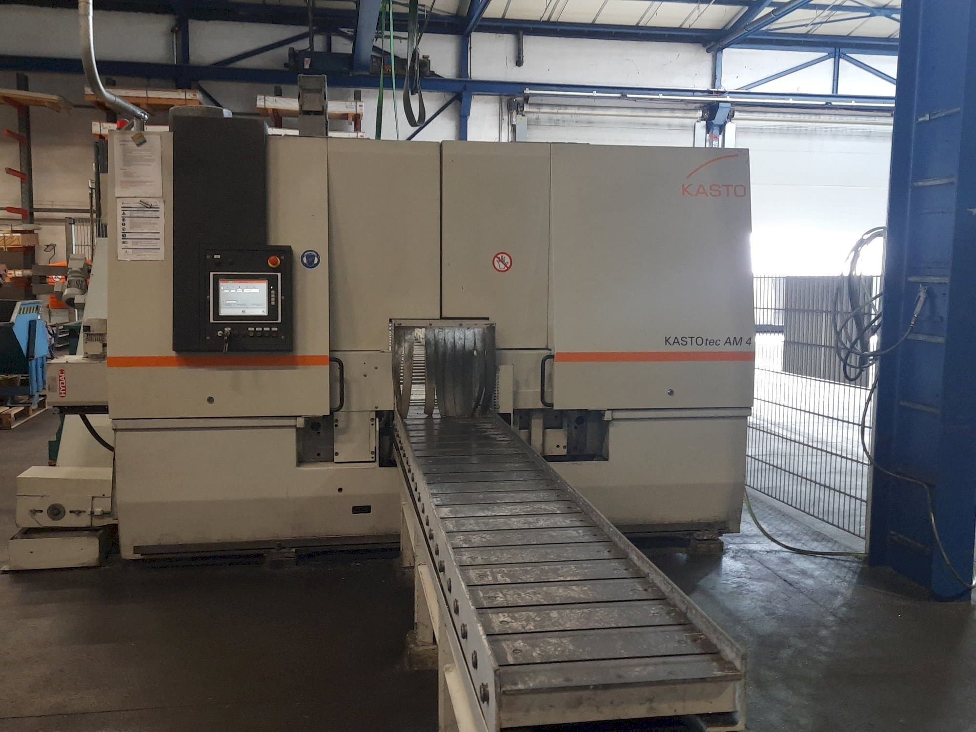 Makine  KASTO tec AM 4 - Önden görünüm