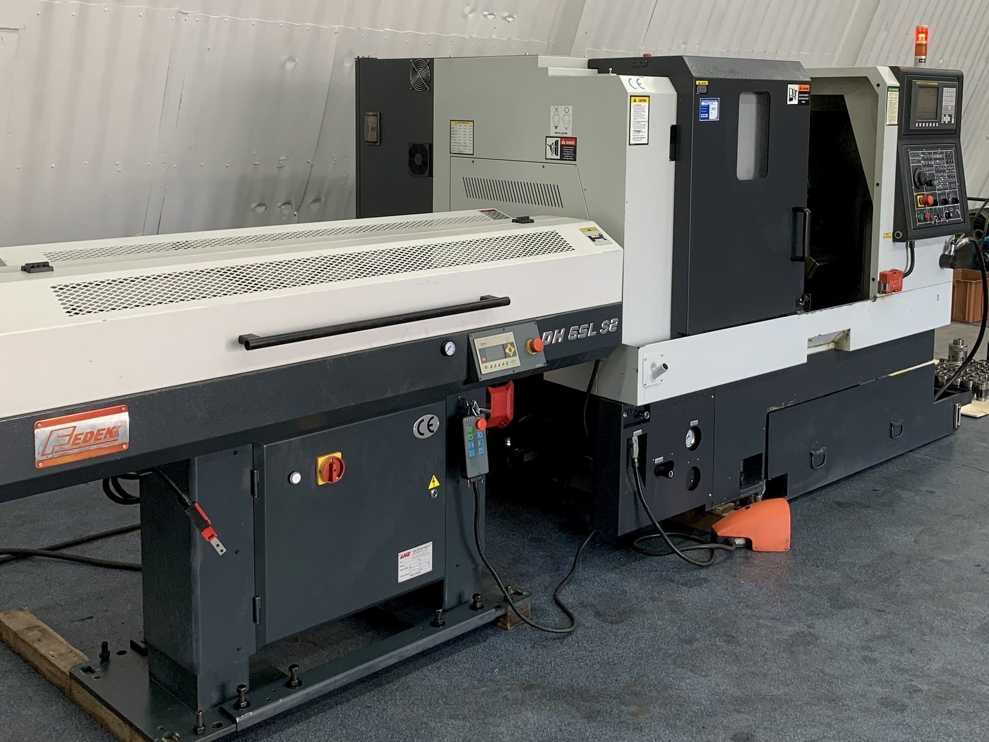 Makine  Leadwell T-6 - Önden görünüm