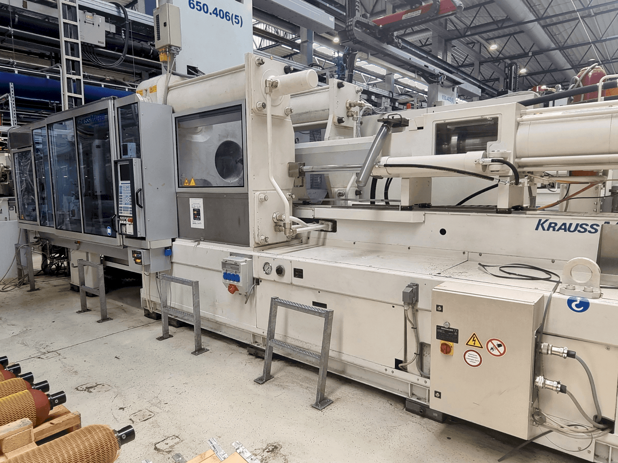 Makine  Krauss Maffei 650-2700 C2 - Önden görünüm