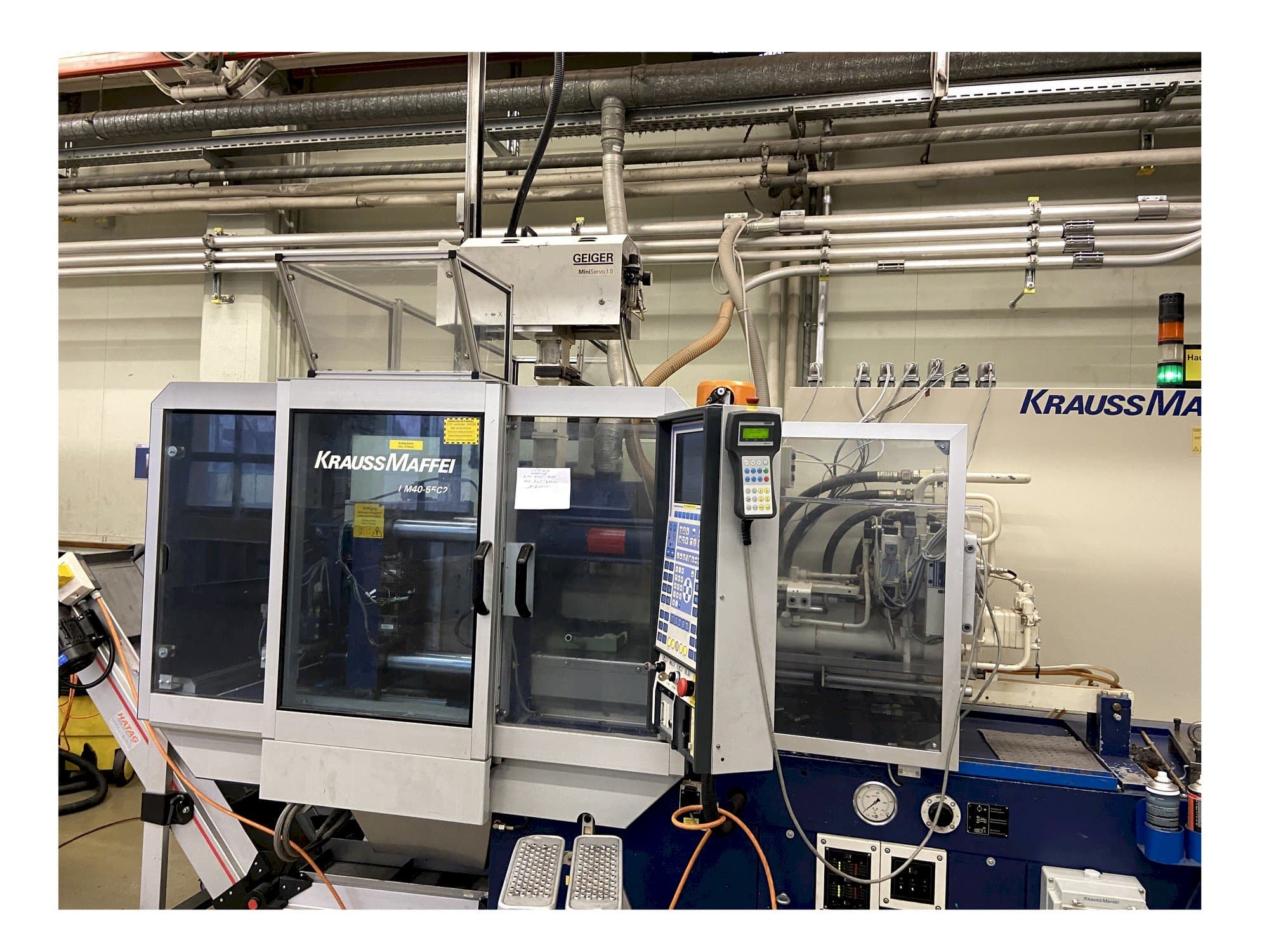 Makine  Krauss Maffei 40-55 C2 - Önden görünüm