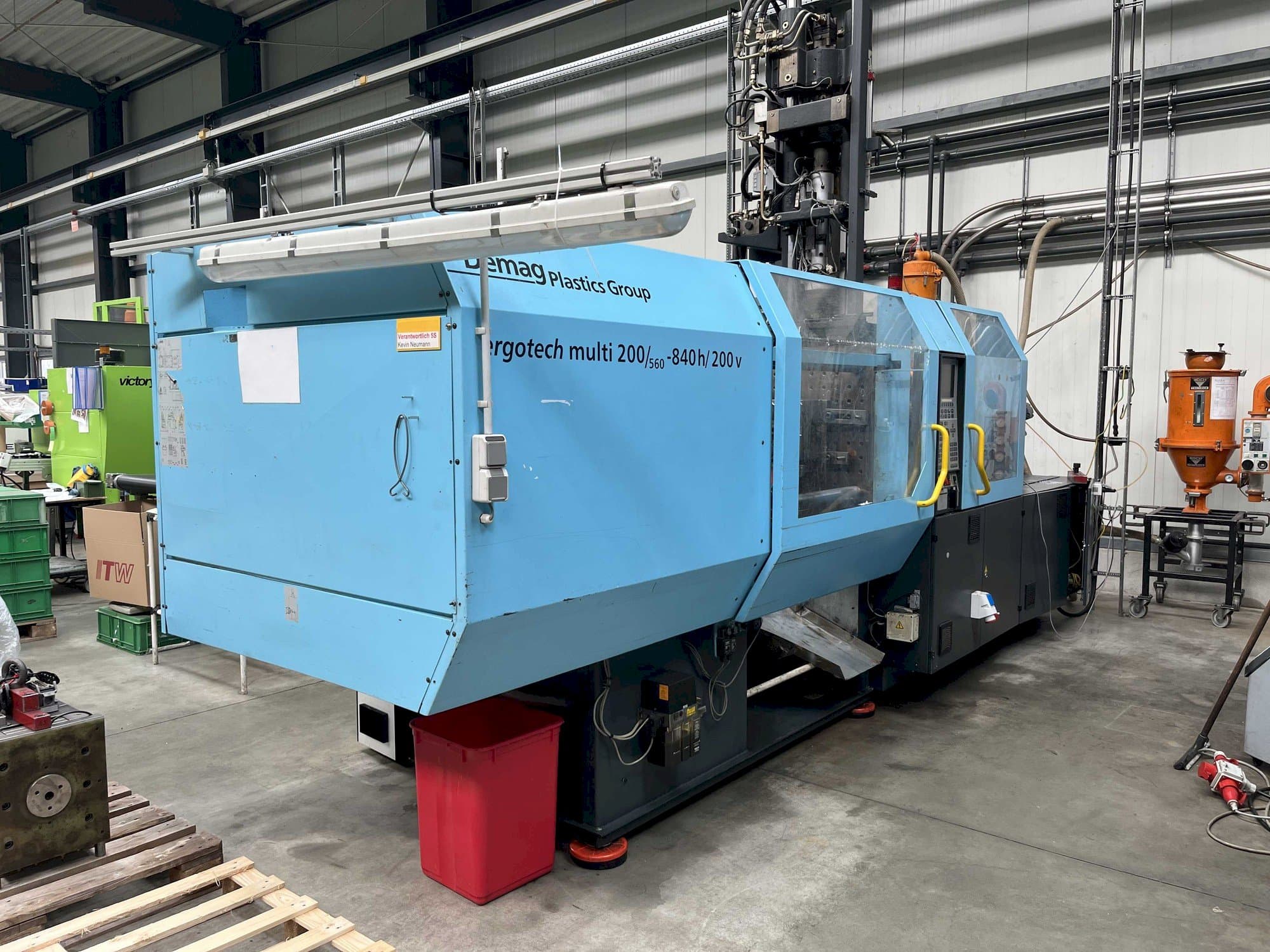 Makine  DEMAG Ergotech multi 200/560 - 840h/200V - Önden görünüm