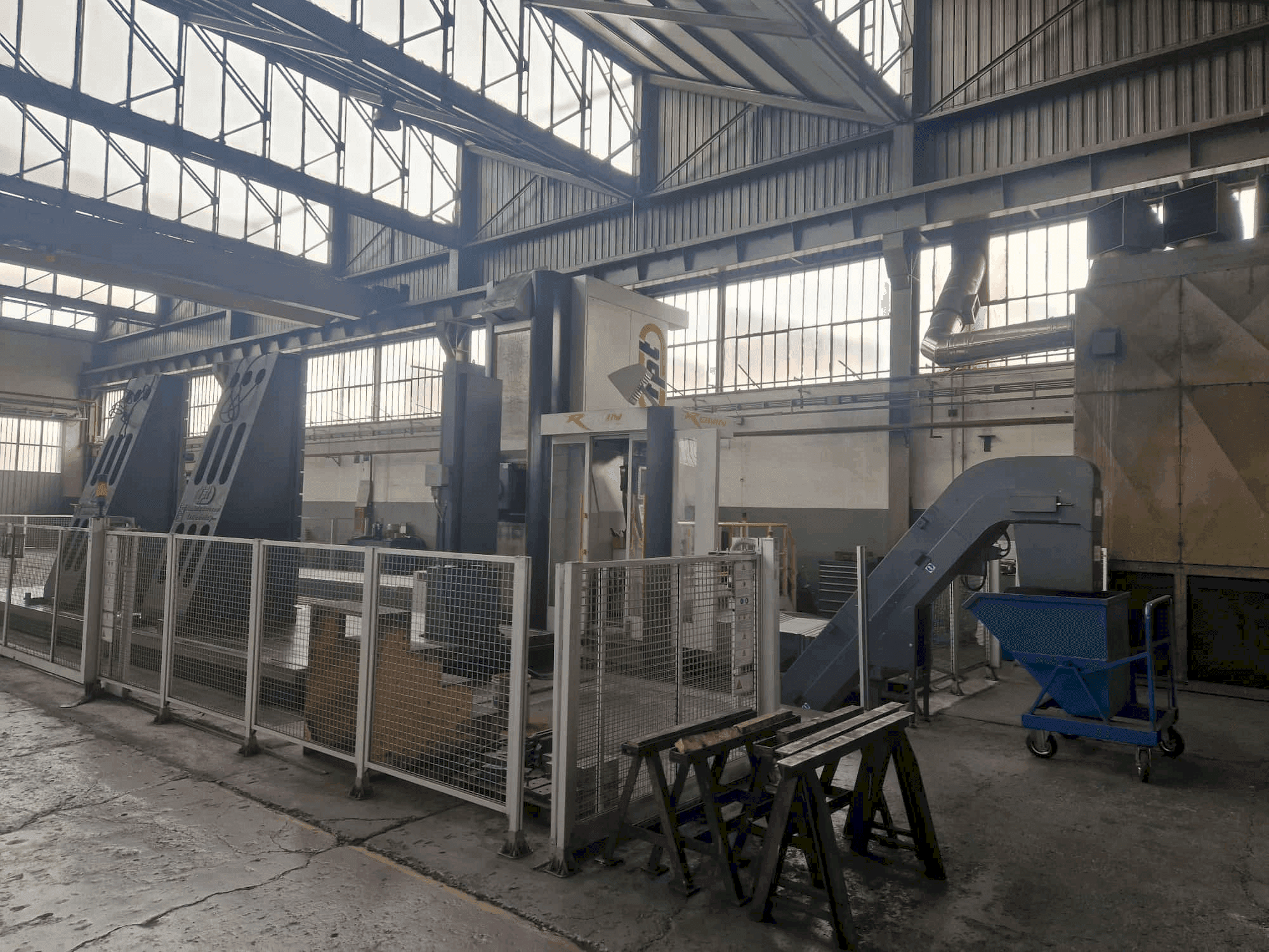 Makine  FPT RONIN EVO - Önden görünüm