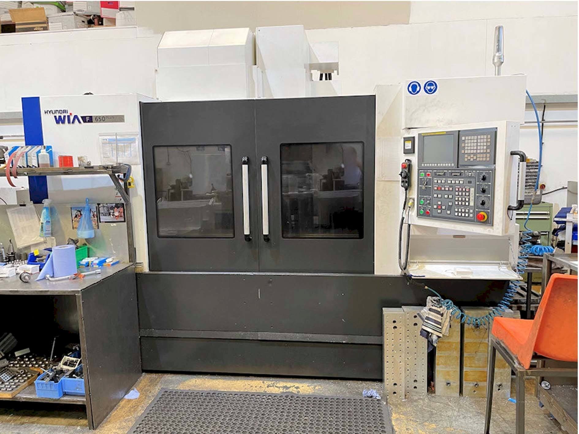 Makine  Hyundai Wia F650 PLUS - Önden görünüm