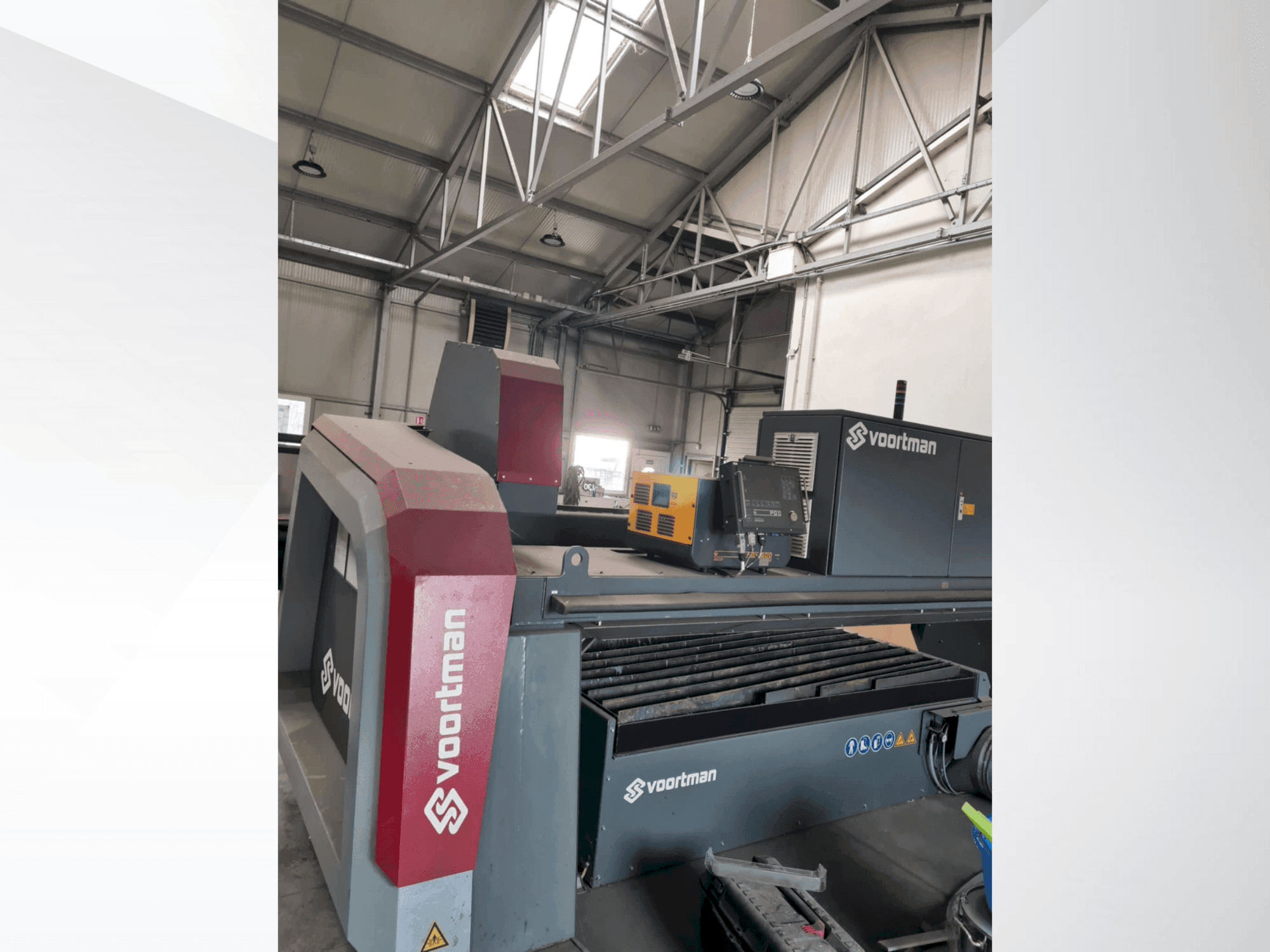 Makine  VOORTMAN V304 - Önden görünüm