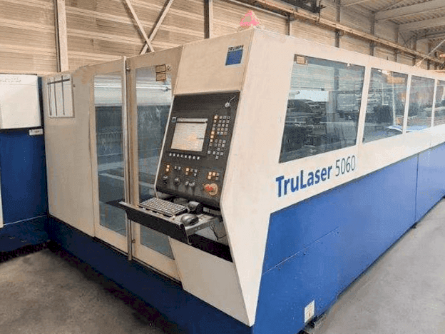 Makine  TRUMPF TruLaser 5060 - Önden görünüm