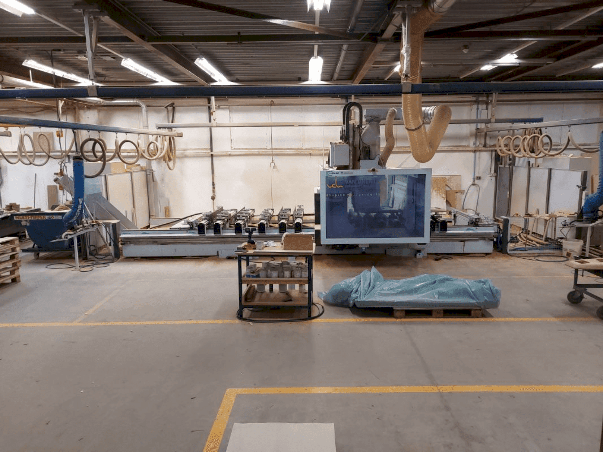 Makine  HOMAG WEEKE Profi BMG 611/60/15/F/AP - Önden görünüm