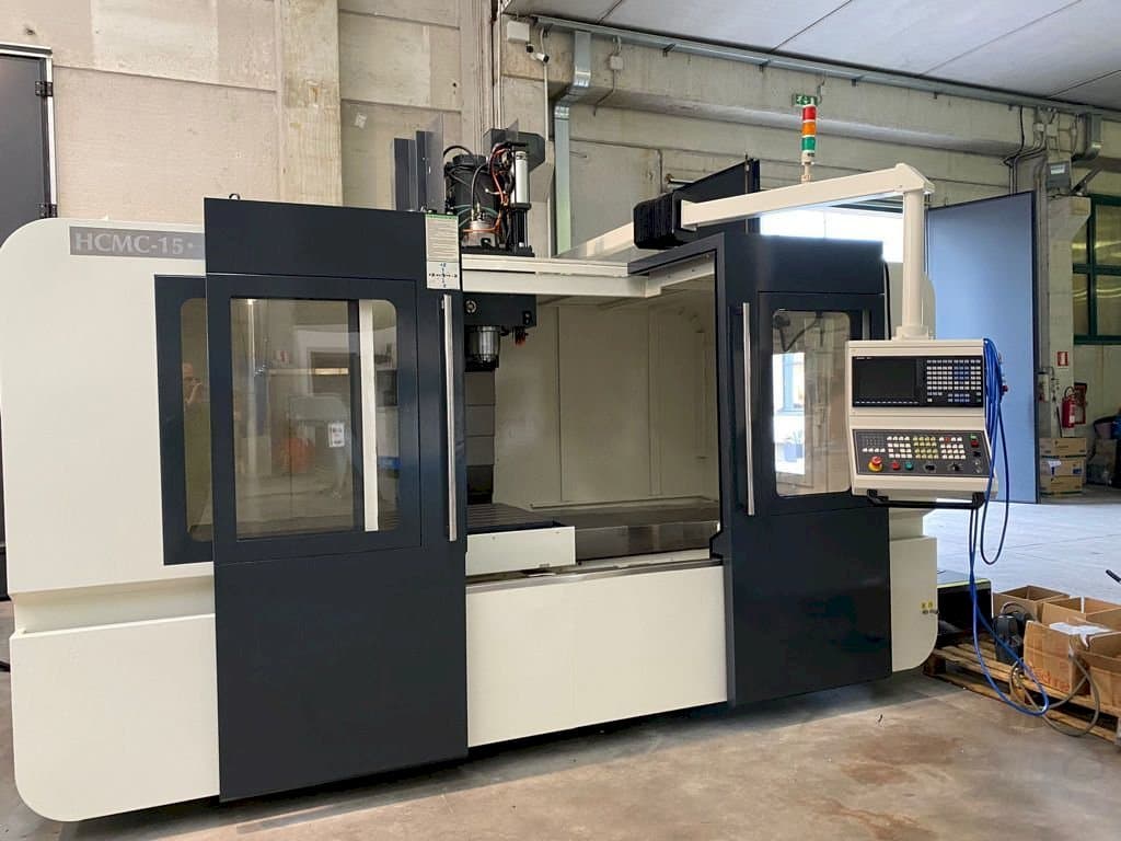 Makine  Hartford HCMC-15 - Önden görünüm