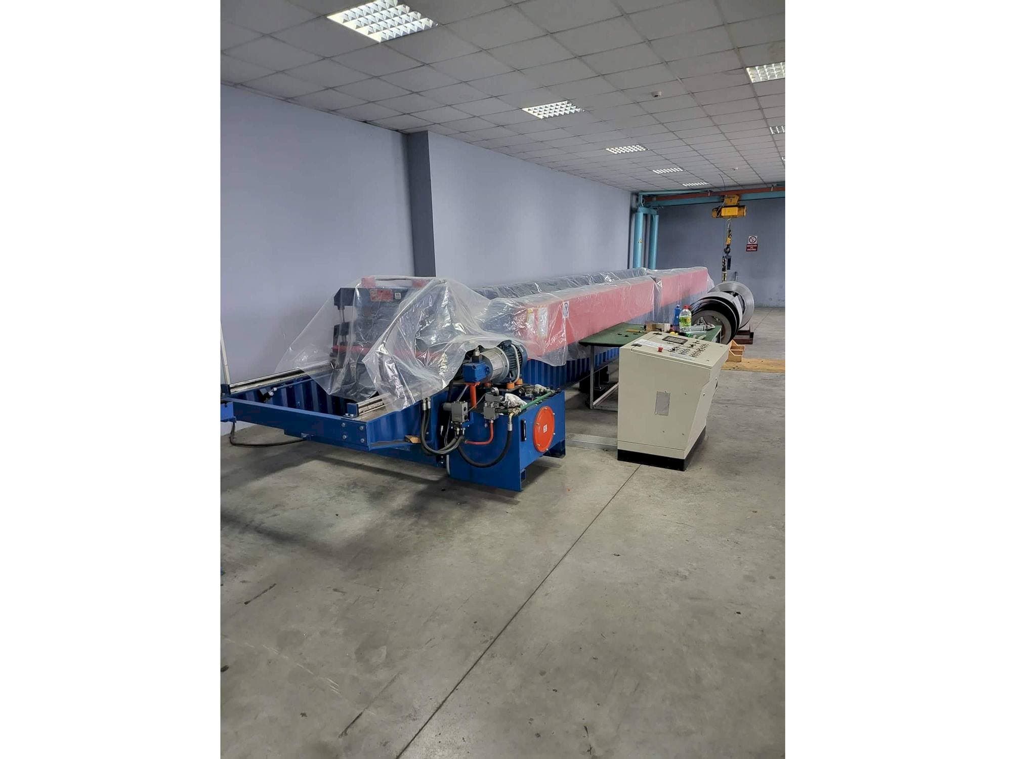 Makine  ZEMAN TR 20/130 - Önden görünüm