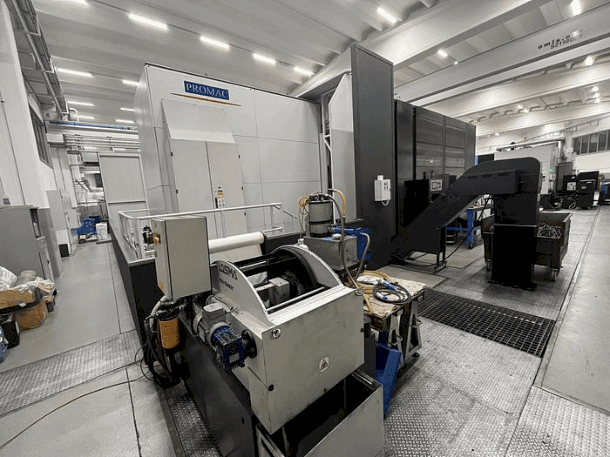 Makine  PROMAC ETESIAN HMC. A PORTALE - Önden görünüm