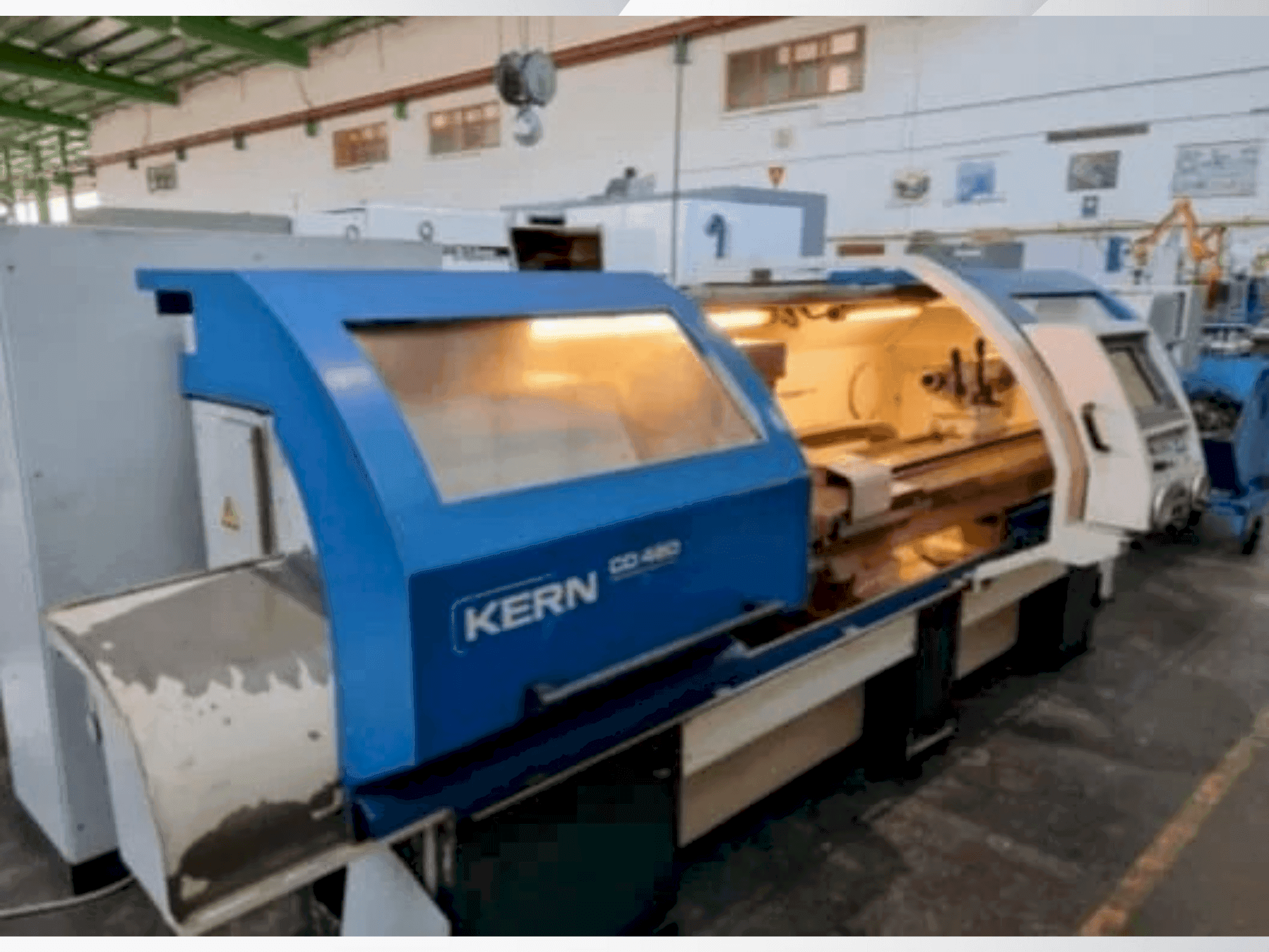 Makine  KERN CD 480/2000 - Önden görünüm