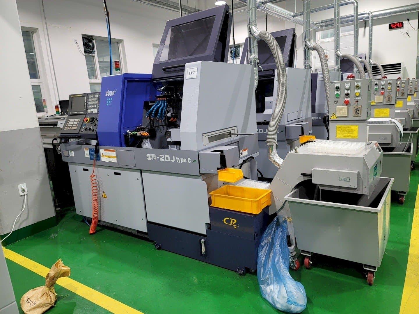 Makine  Star SR20J type C - Önden görünüm