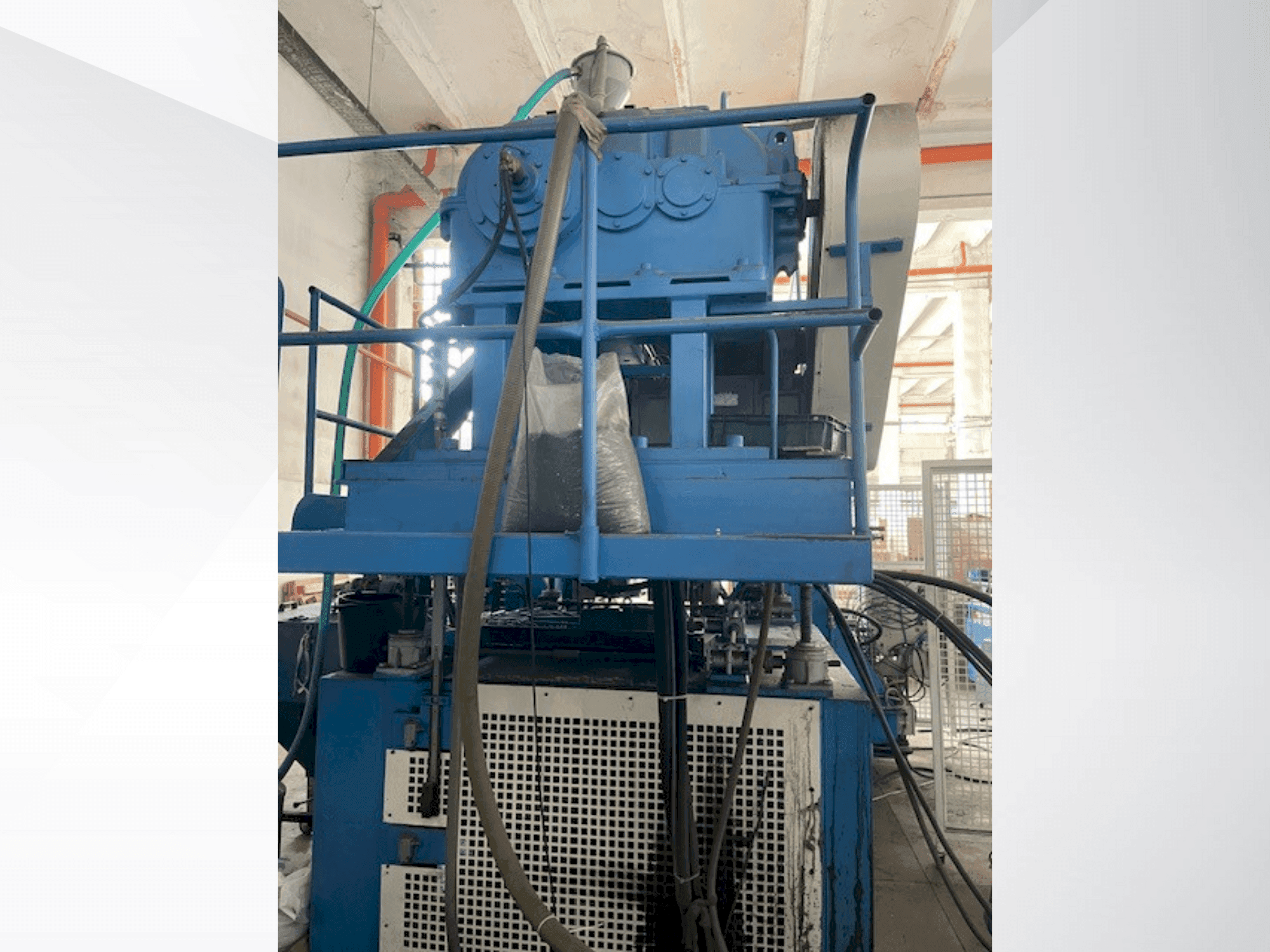 Makine  KAUTEX KEB 120 - Önden görünüm