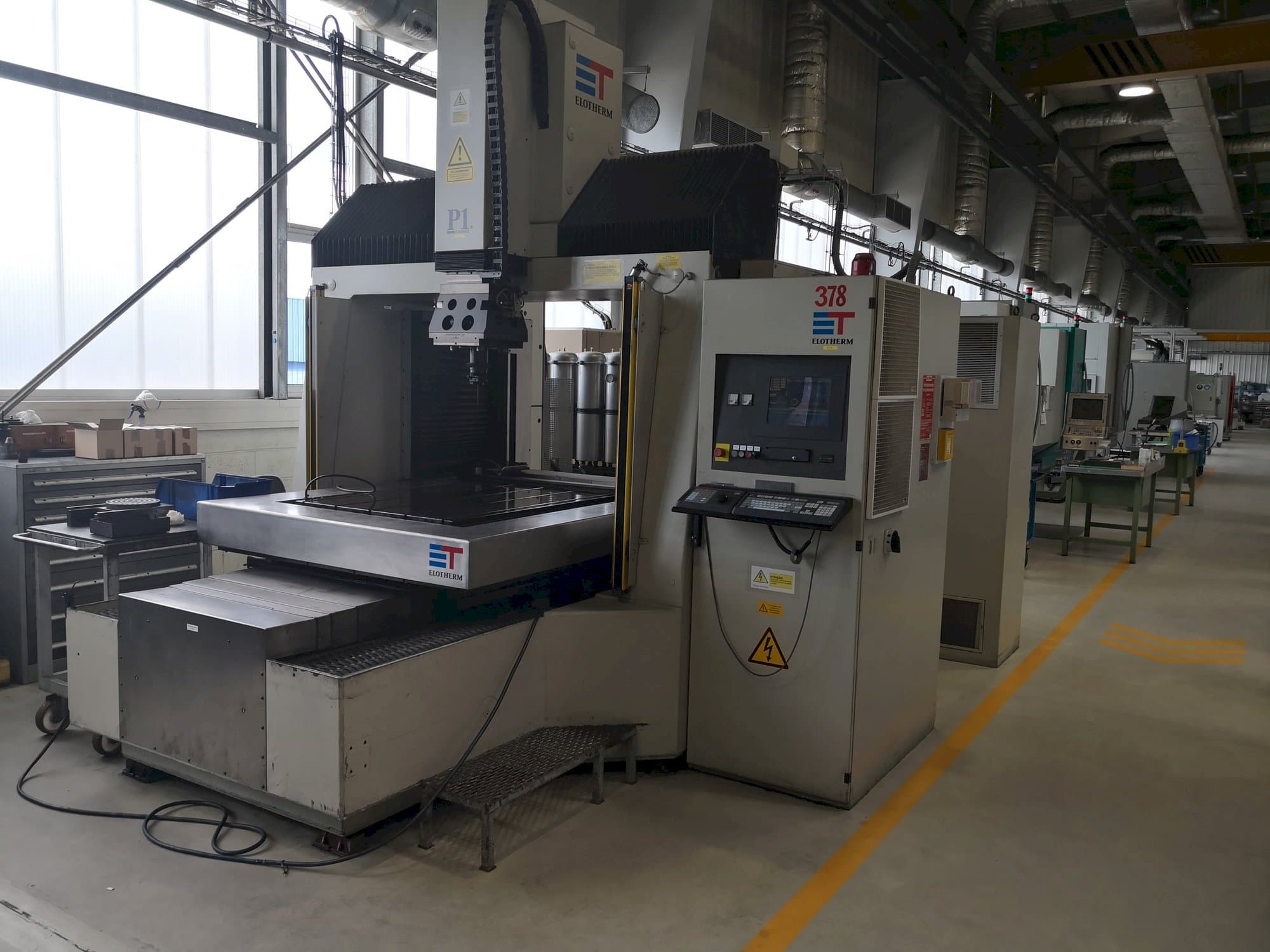 Makine  ELOTHERM ELBOMAT P1 - Önden görünüm