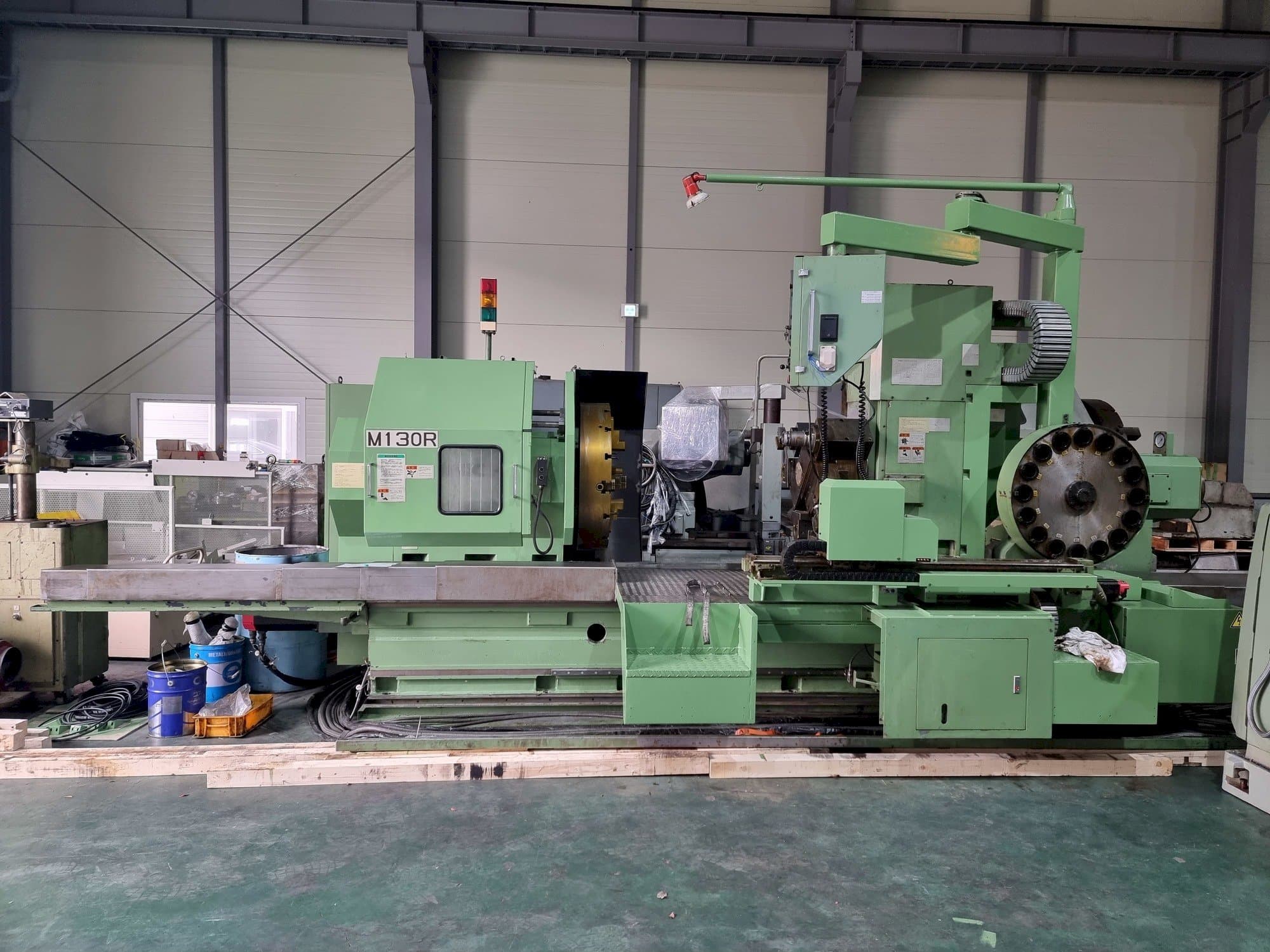 Makine  DAINICHI M 130R - Önden görünüm