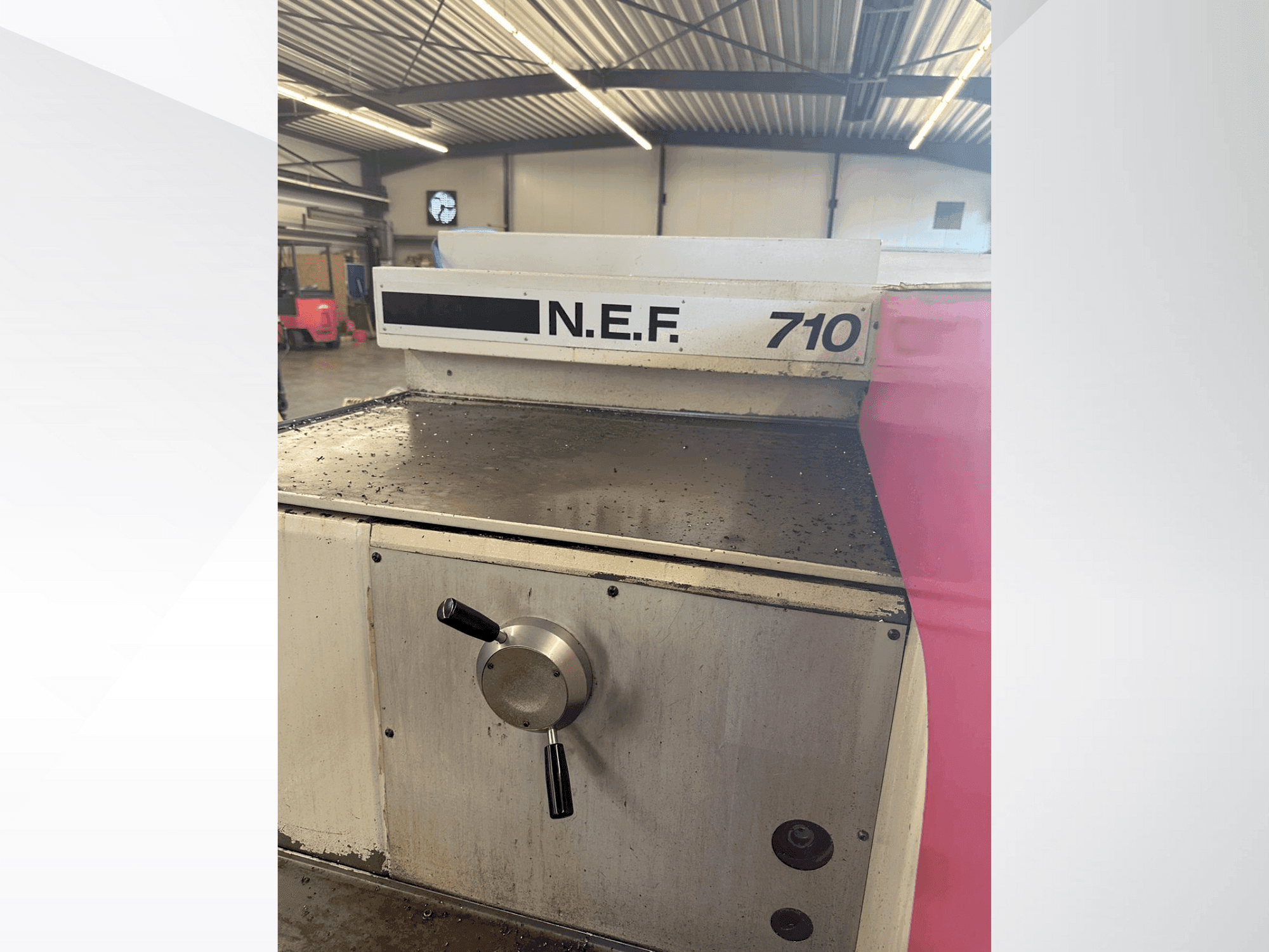 Makine  Gildemeister Gildemeister NEF 710 - Önden görünüm