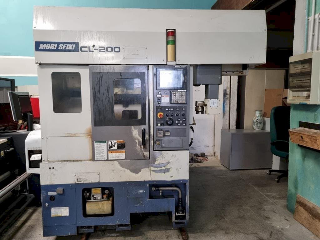 Makine  MORI SEIKI CL-200 - Önden görünüm