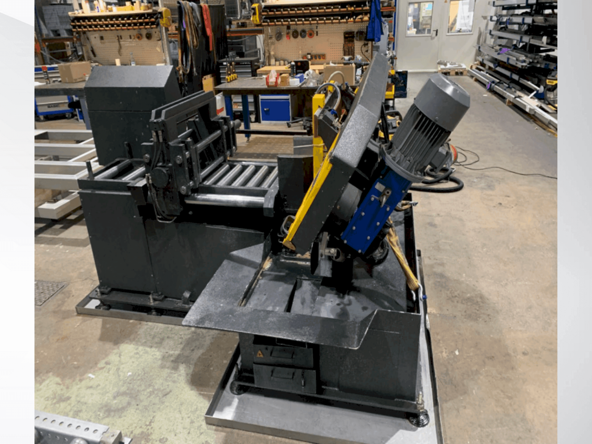 Makine  BEKA-MAK BMSO 320 GH - Önden görünüm