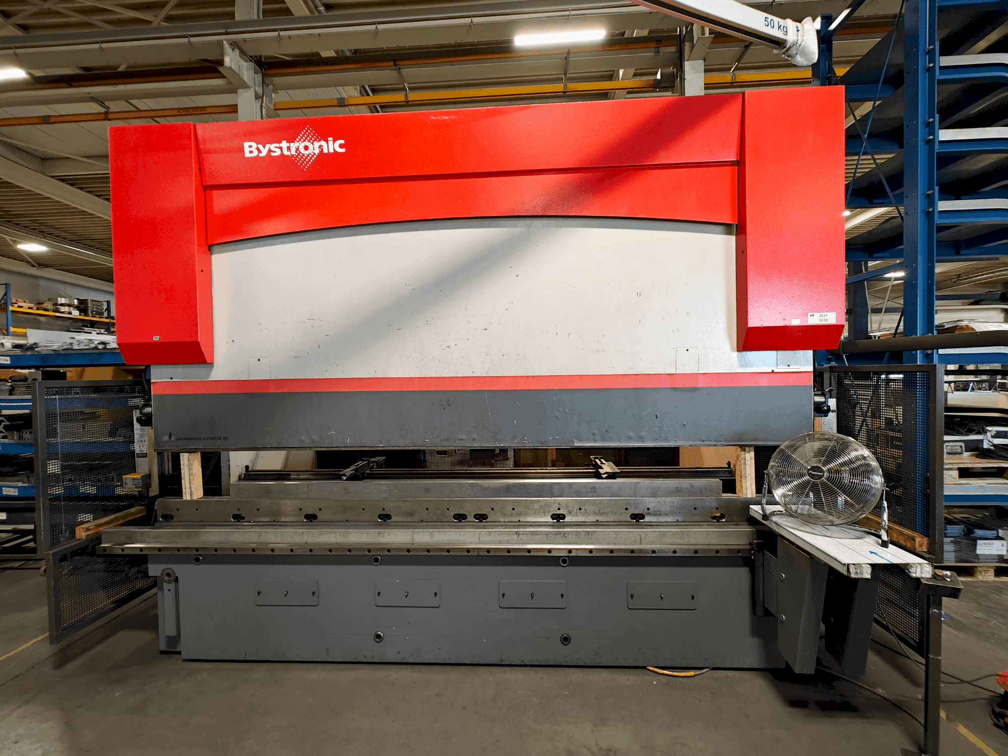 Makine  Bystronic PR 200x4100 - Önden görünüm