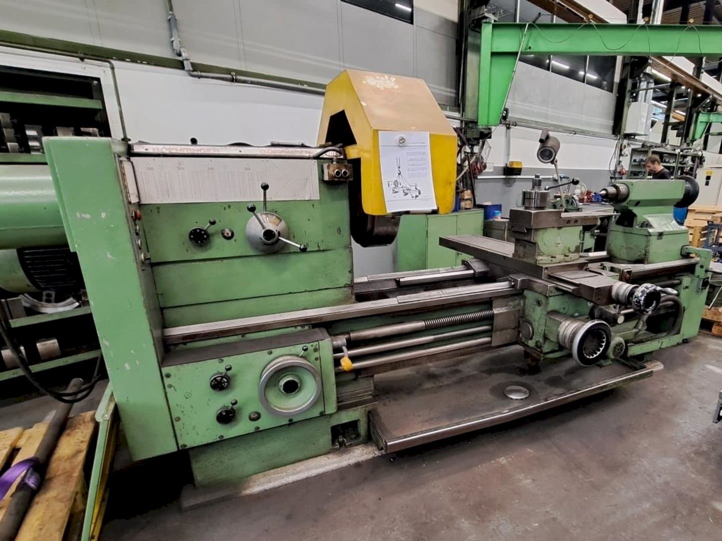 Makine  BOEHRINGER VDF V 800 - Önden görünüm