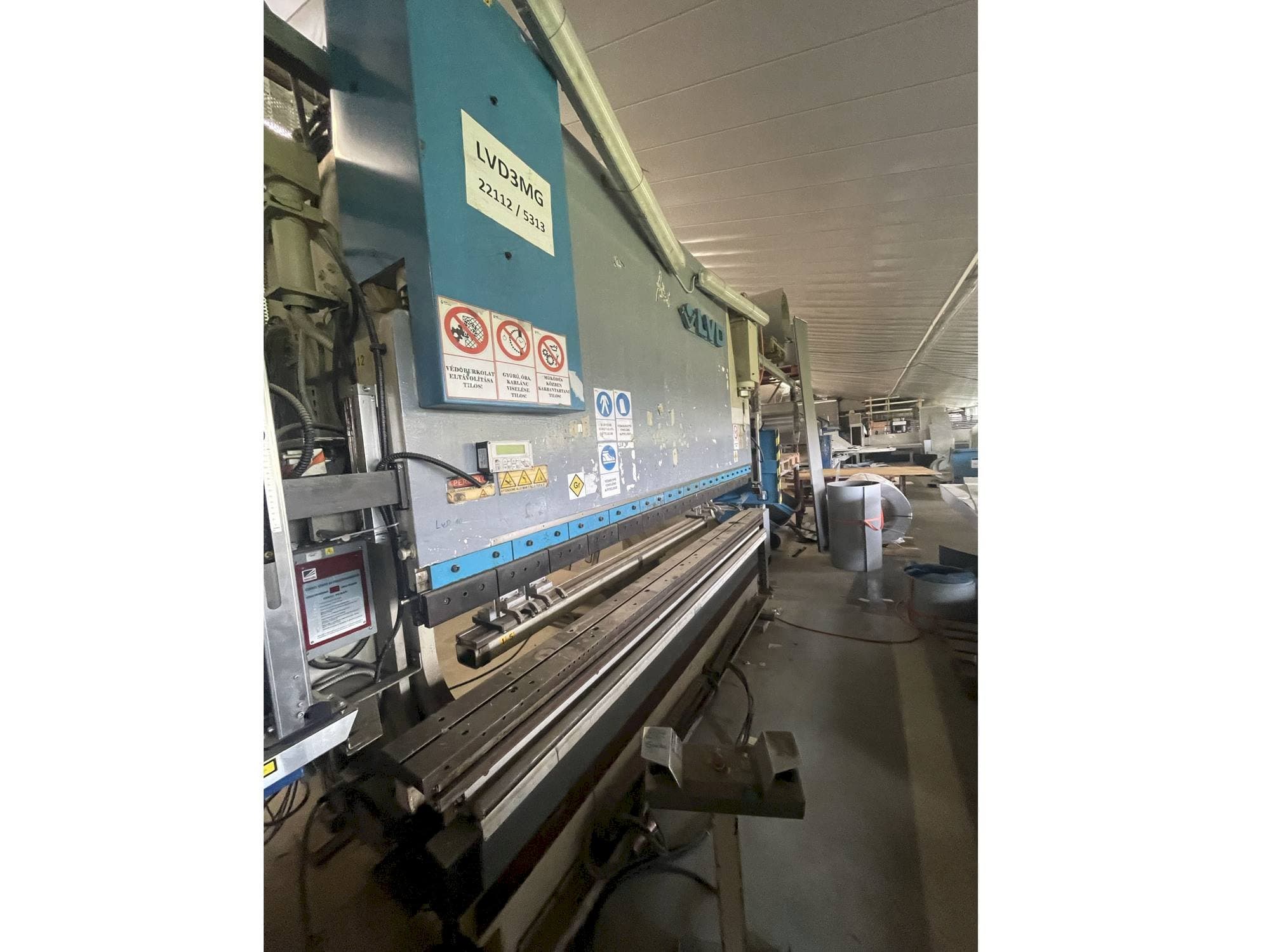 Makine  LVD Ppeb 110/30 - Önden görünüm