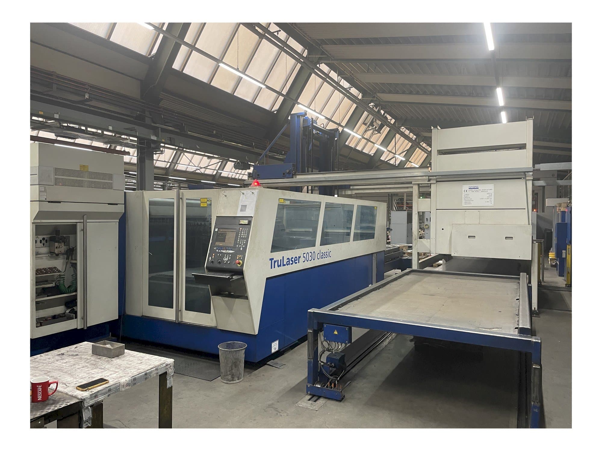 Makine  Trumpf L5030 Classic + Pallet Master - Sağdan görünüm