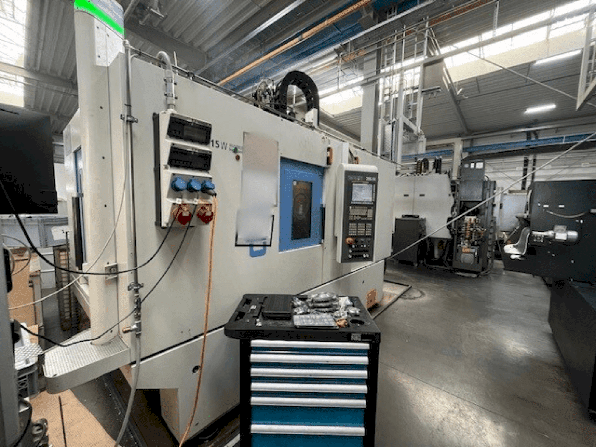 Makine  CHIRON FZ 15 W Magnum HS - Önden görünüm