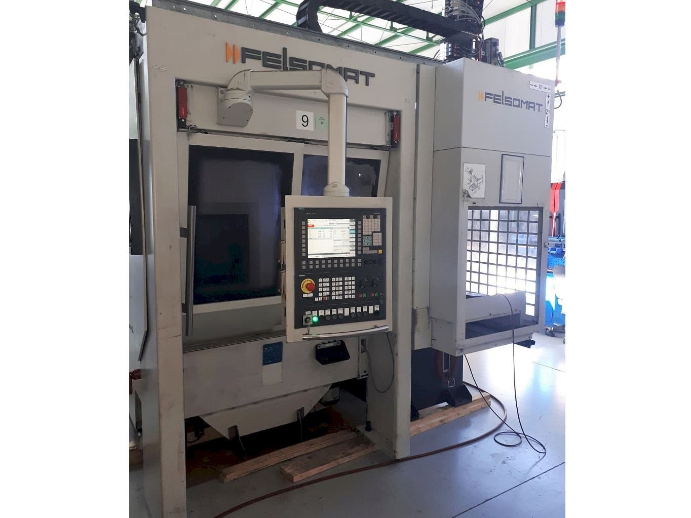 Makine  Felsomat FTC 160 - Önden görünüm