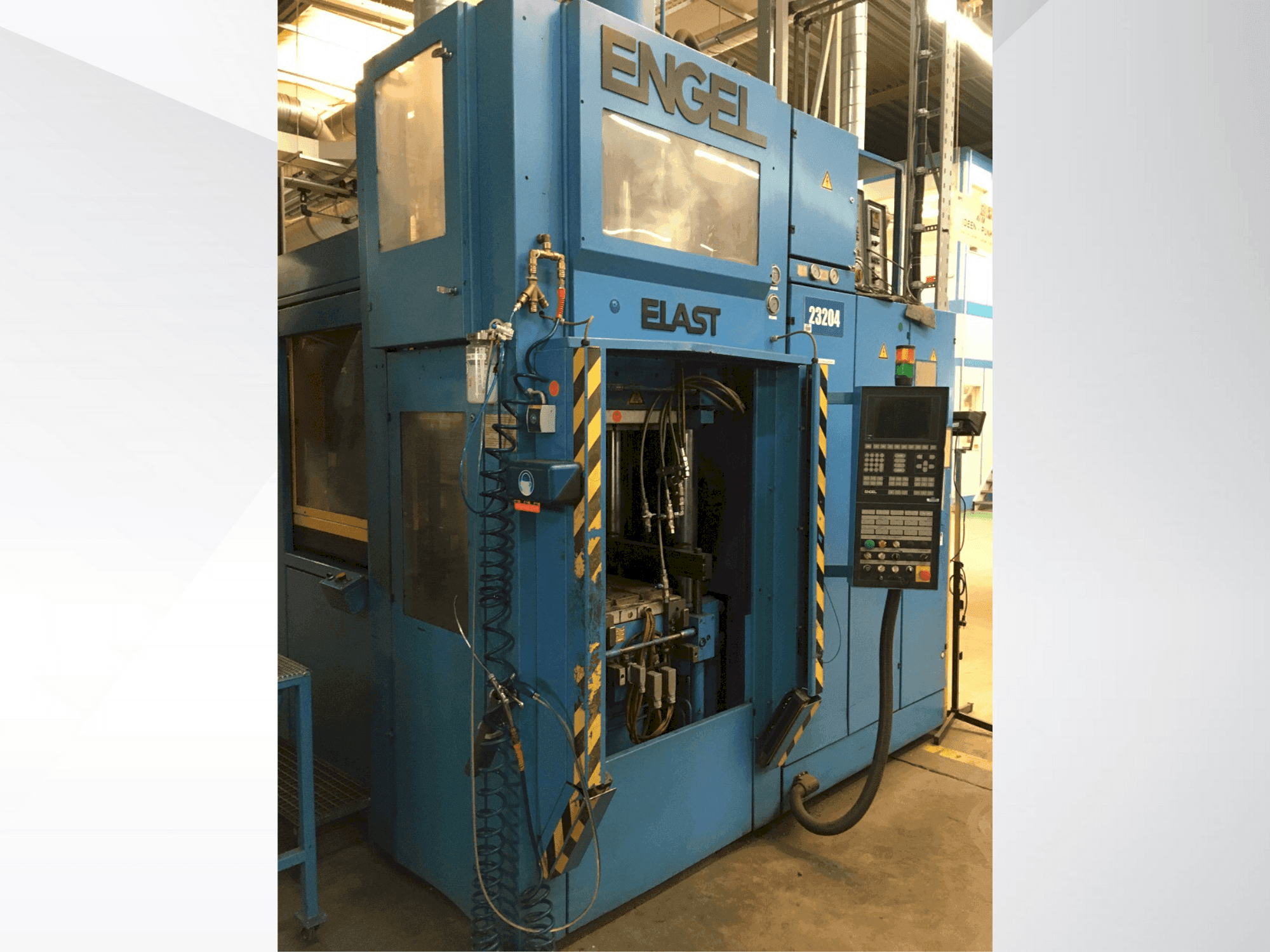 Makine  Engel Elast 1500/250V - Önden görünüm