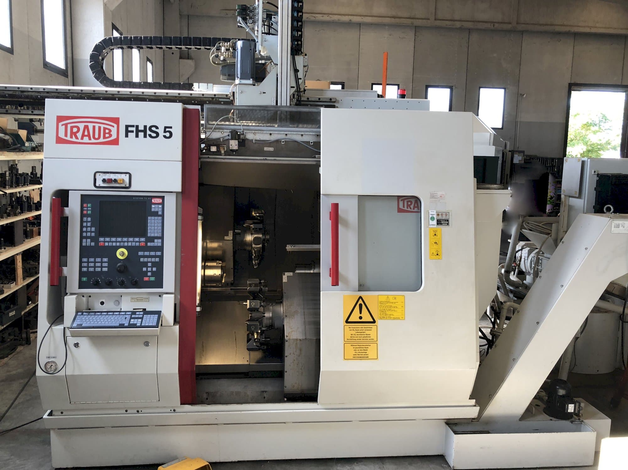 Makine  TRAUB TNC 42 - Önden görünüm