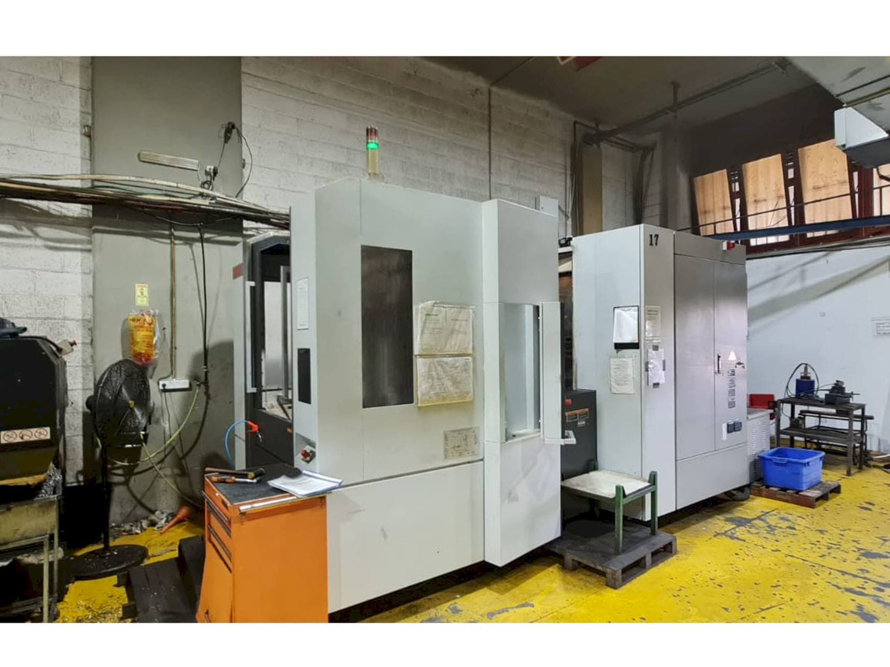 Makine  MORI SEIKI NH-5000 / 40DCG - Önden görünüm