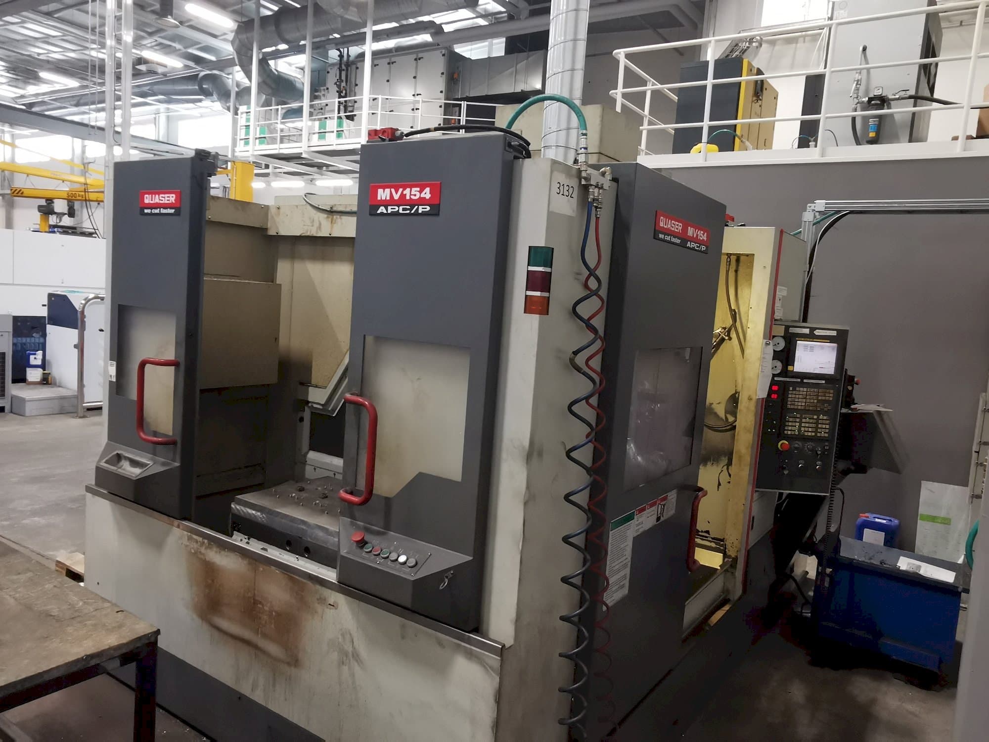 Makine  Quaser MV154APC/P12 - Önden görünüm