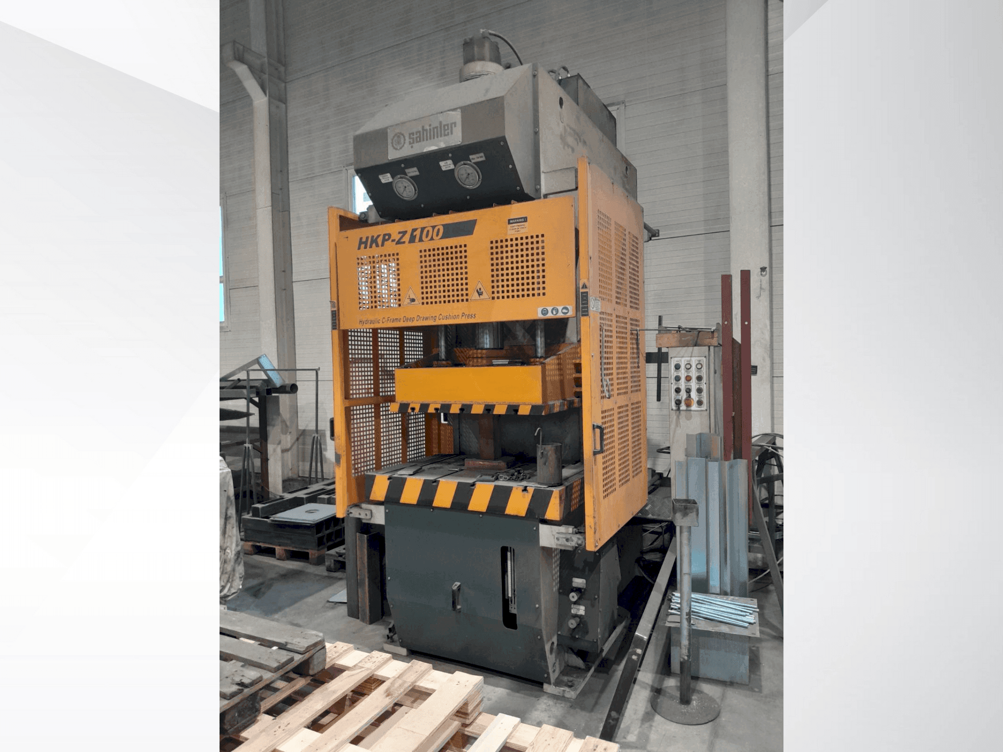 Makine  Sahinler HKP-Z 100 - Önden görünüm