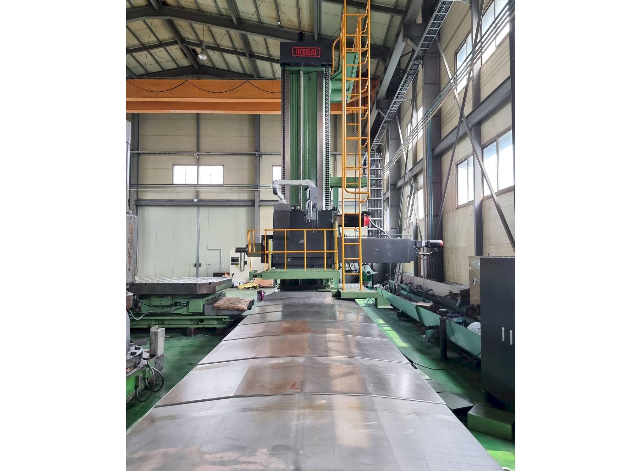 Makine  IKEGAI ANC 130FM - Önden görünüm