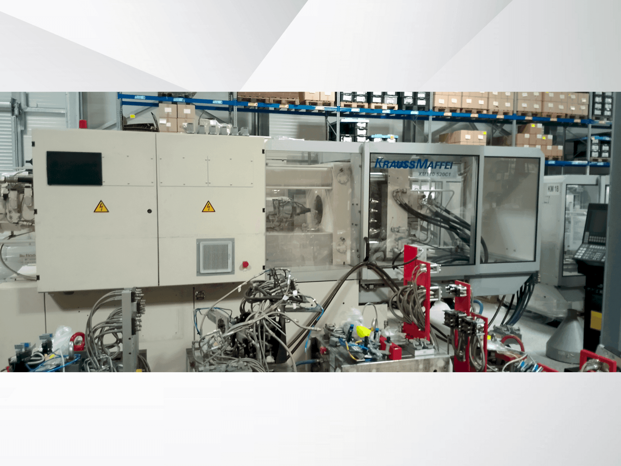 Makine  Krauss Maffei 110-520 C1 - Önden görünüm