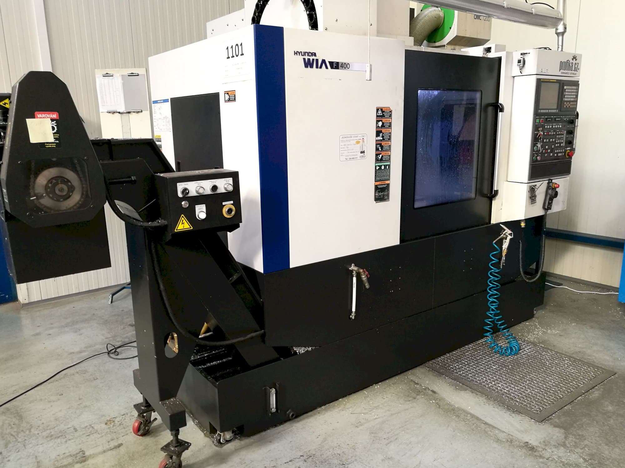 Makine  Hyundai Wia - Sol görünüm F400