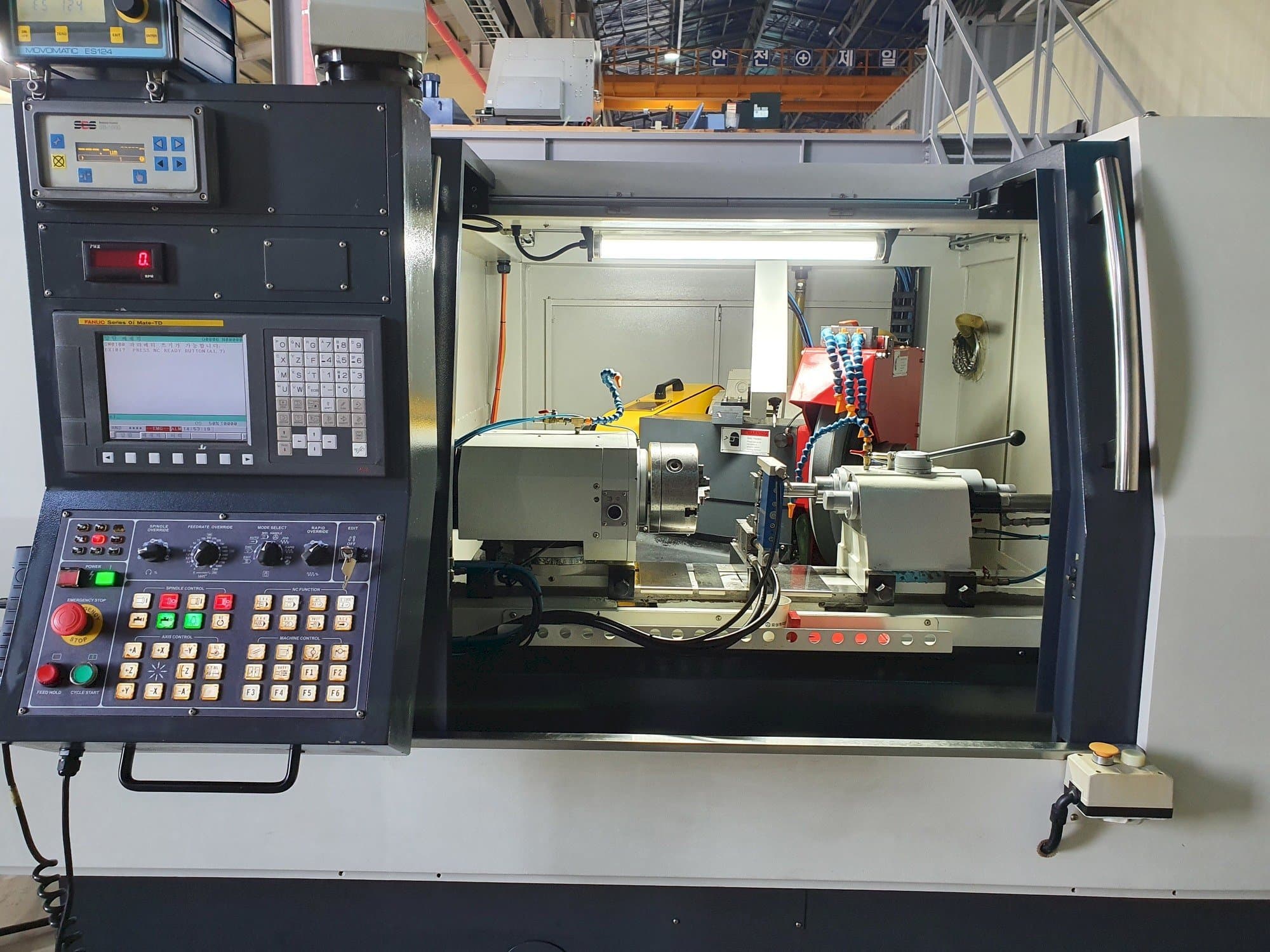 Makine  e-tech EGA-3250CNC - Önden görünüm