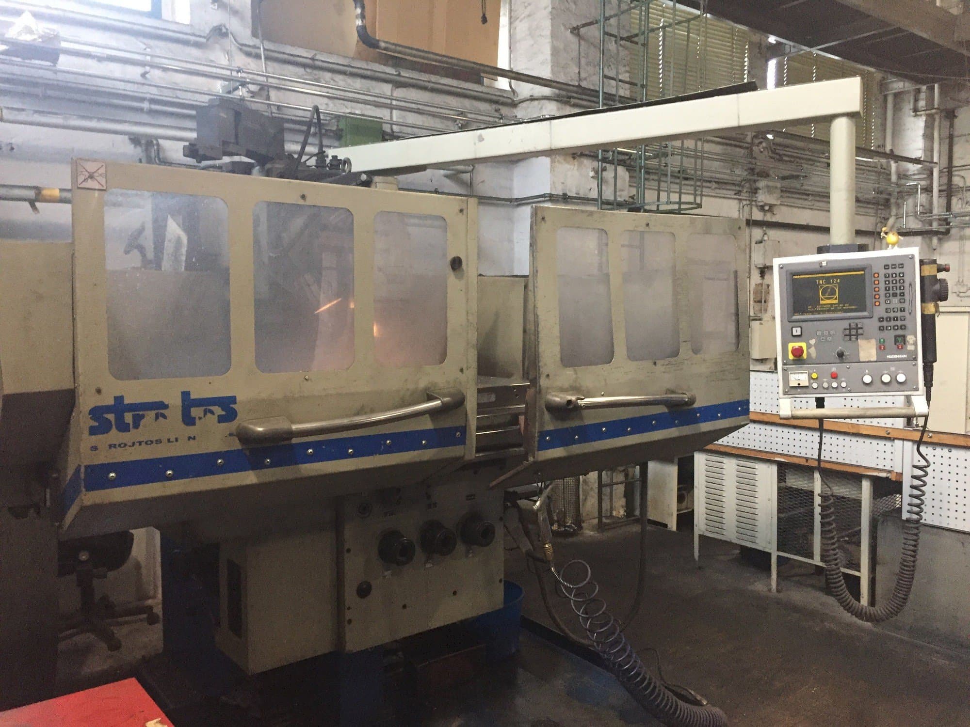 Makine  Strojtos  FGS 63 NCP - Önden görünüm